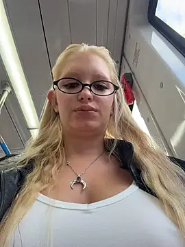 Elfi_InPublic Webcamshow