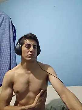 tarzan_boy07 Adlı Modelin Web Kamerası Şovu