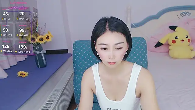 Alice-168 Show Webcam