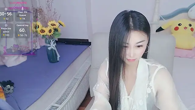 Chat XXX en directo de Alice-168