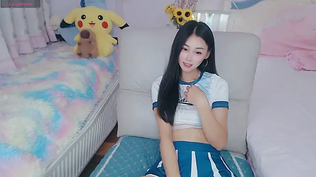 Alice-168 在線直播表演