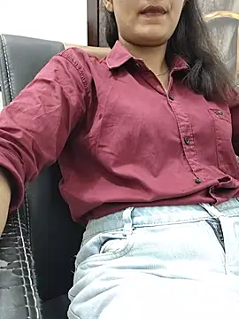 צ'אט XXX בשידור חי של Ritika_jha01