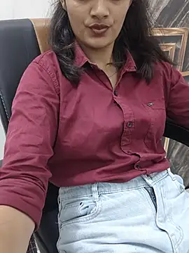 Ritika_jha01 Adlı Modelin Canlı XXX Sohbeti