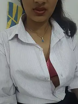 Ritika_jha01's Live XXX Chat