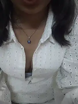 Ritika_jha01: онлайн-секс-чат