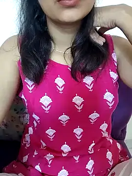 Ritika_jha01 élő XXX-chatje