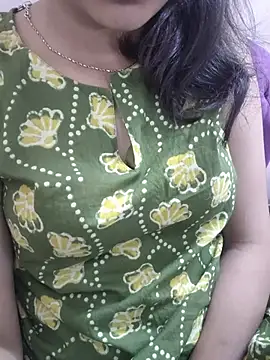 Chat +18 de Ritika_jha01 ao vivo