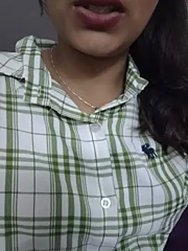 โชว์เว็บแคมของ Ritika_jha01