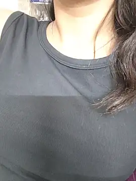 Ritika_jha01 webcam show