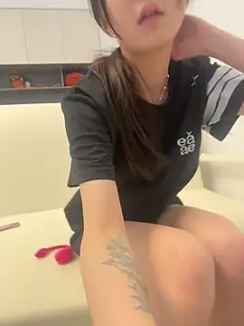 zhili77888's Webcam Show