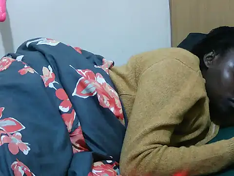 Sweetqueencum Chat XXX in diretta