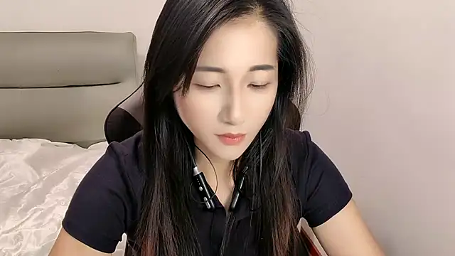 Qianqian-666 Chat XXX in diretta