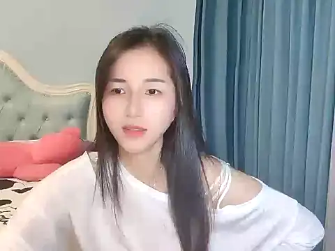 Qianqian-666's Live XXX Chat
