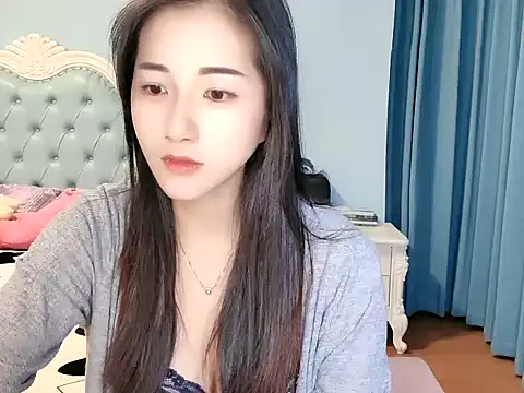 Qianqian-666 Webcam Show