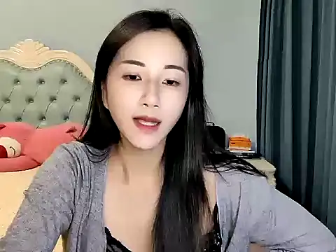 Qianqian-666 在線直播表演