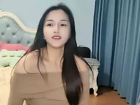 Qianqian-666 Chat XXX live