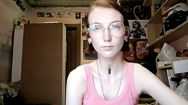 JenaeMicKonic Show in webcam
