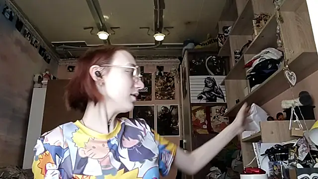 JenaeMicKonic Show in webcam