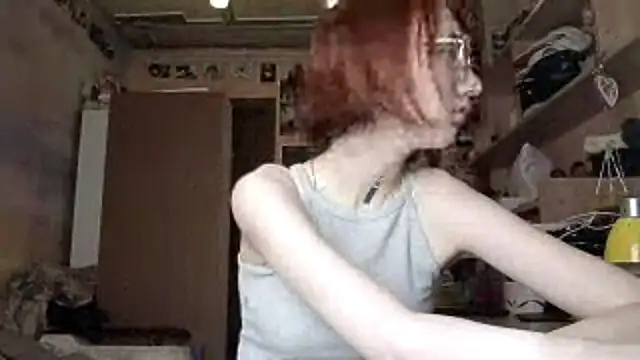 JenaeMicKonic Show in webcam