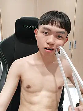 mochi8802's Webcam Show