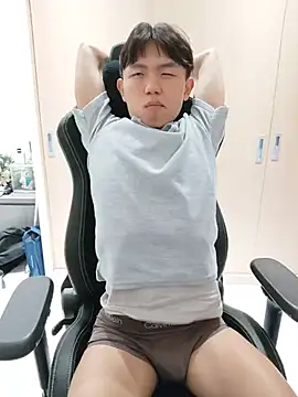 mochi8802 Show Webcam