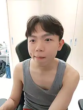 mochi8802 Pertunjukan Webcam