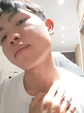 mochi8802 Show Webcam