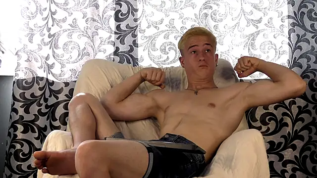 DaemonHale Webcam-Show