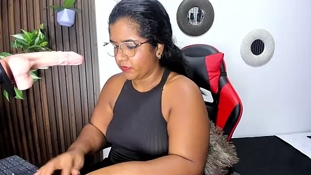 צ'אט XXX בשידור חי של Slutty_Vicky