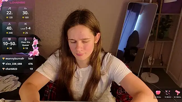 Datsi_Benson Chat XXX in diretta