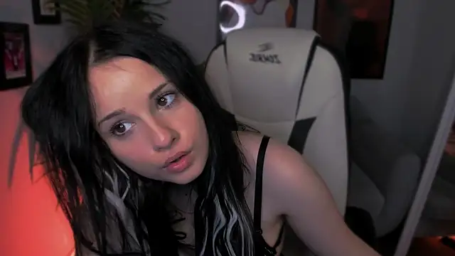 Chat +18 de AmeliaRiviera ao vivo