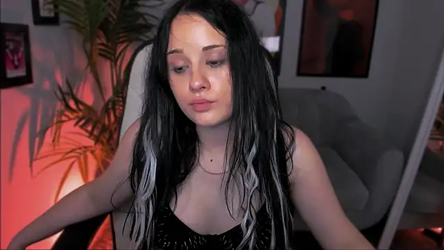 Chat +18 de AmeliaRiviera ao vivo