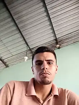 Show de novinhorelampago na webcam