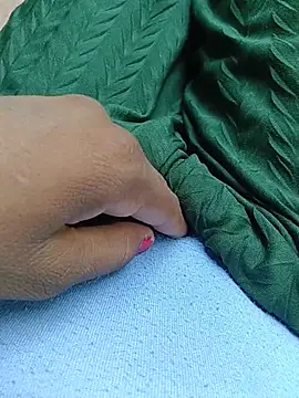 NEELU_VERMAA Webcam show