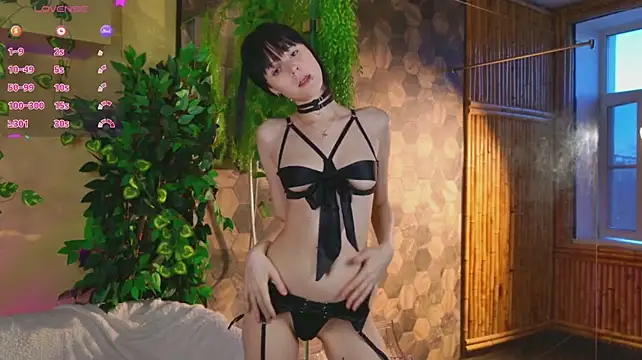 Michelle_Rain's Webcam Show