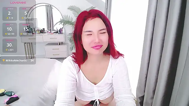 دردشة AsianLumi الجنسية المباشرة