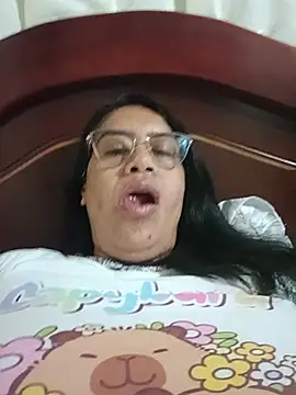 Emilif_'s Webcam Show