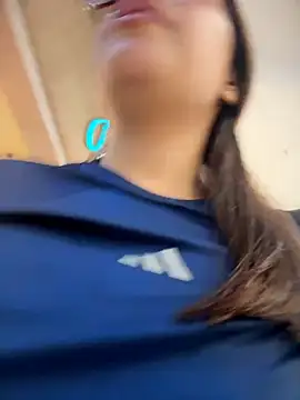 Saracalderon's Webcam Show