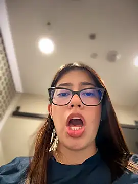 צ'אט XXX בשידור חי של Saracalderon