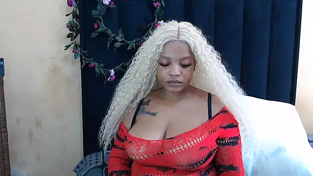 Chat XXX en directo de SweetestBootyXxX