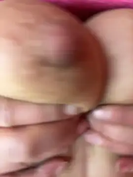 צ'אט XXX בשידור חי של sophia_pink17