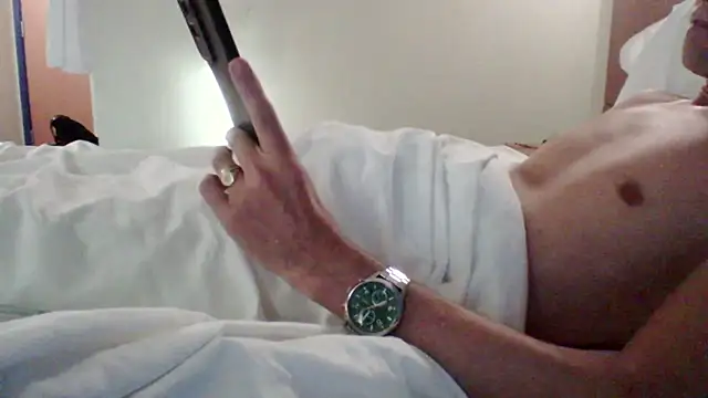 Webkamerová show scottish_daddy