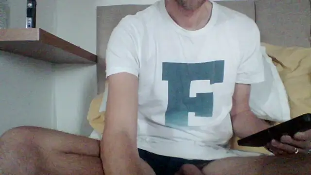 scottish_daddy Adlı Modelin Web Kamerası Şovu