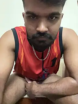 vinay1018 webcam show