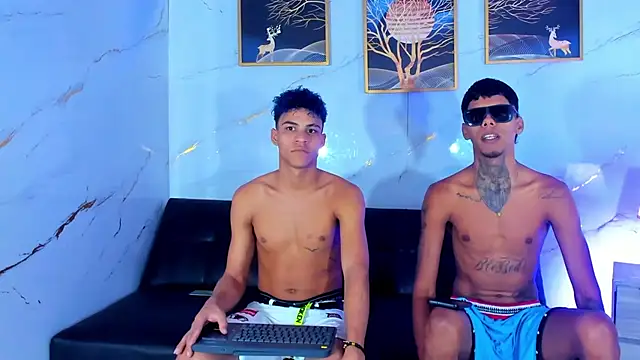 عرض كام Kleyn_black
