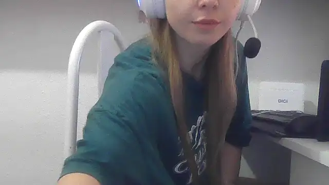 Chatroom XXX en direct de VicksyWoods