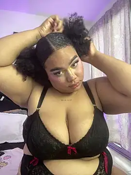 Sunniie's Live XXX Chat