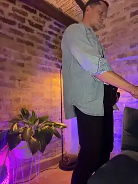 Jean_Prime Show Webcam