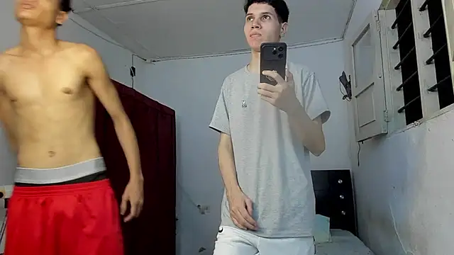 michael_top1: διαδικτυακό σόου στην κάμερα
