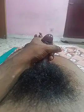cutipie_tamil 网络视讯表演